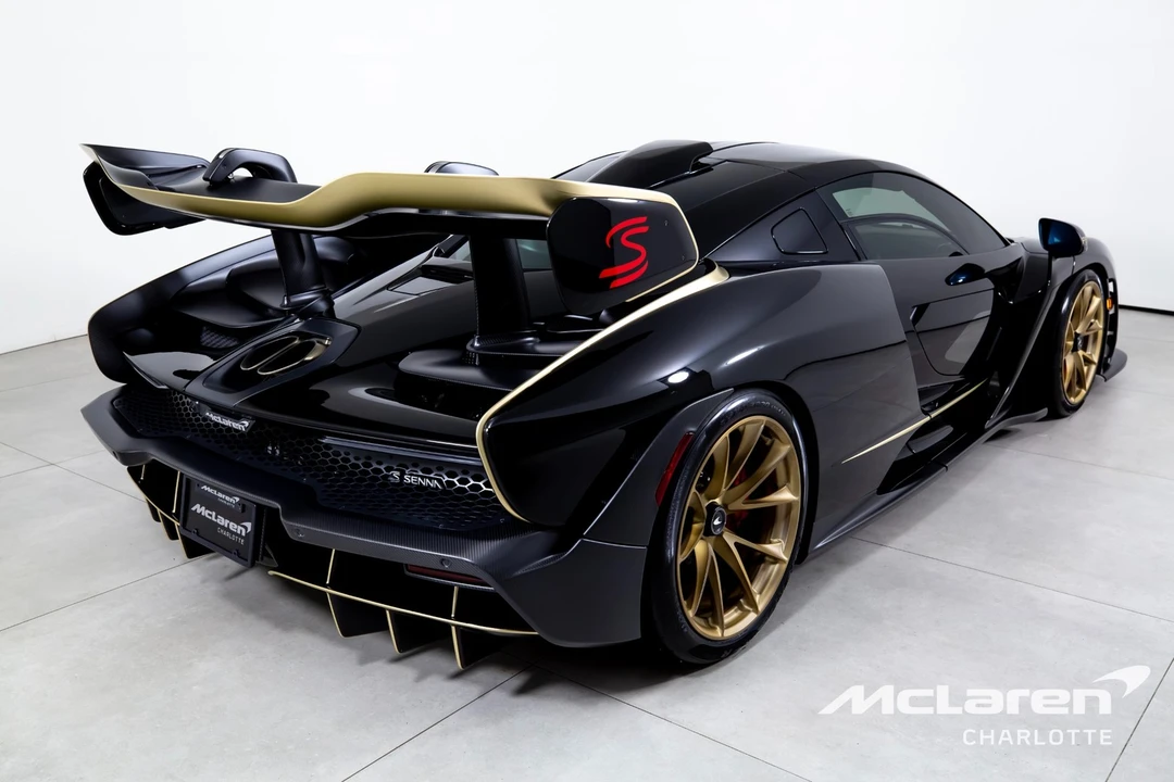 2019 McLaren Senna - Image 9 of 31