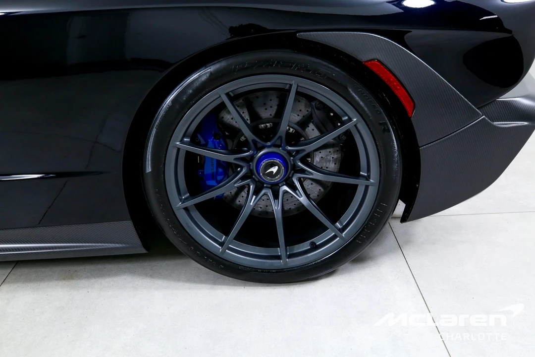 2019 McLaren Senna - Image 25 of 31