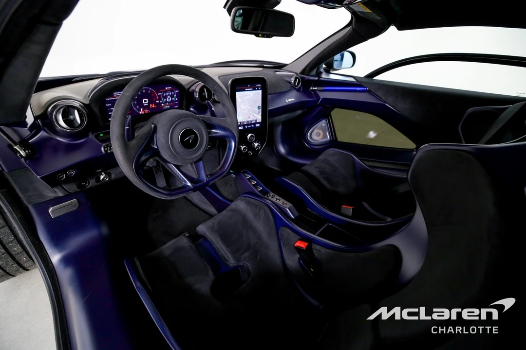 2019 McLaren Senna - Image 13 of 31