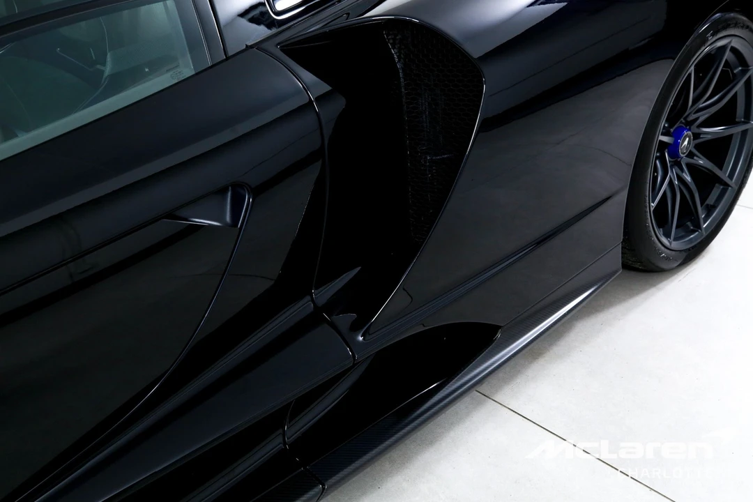 2019 McLaren Senna - Image 30 of 31