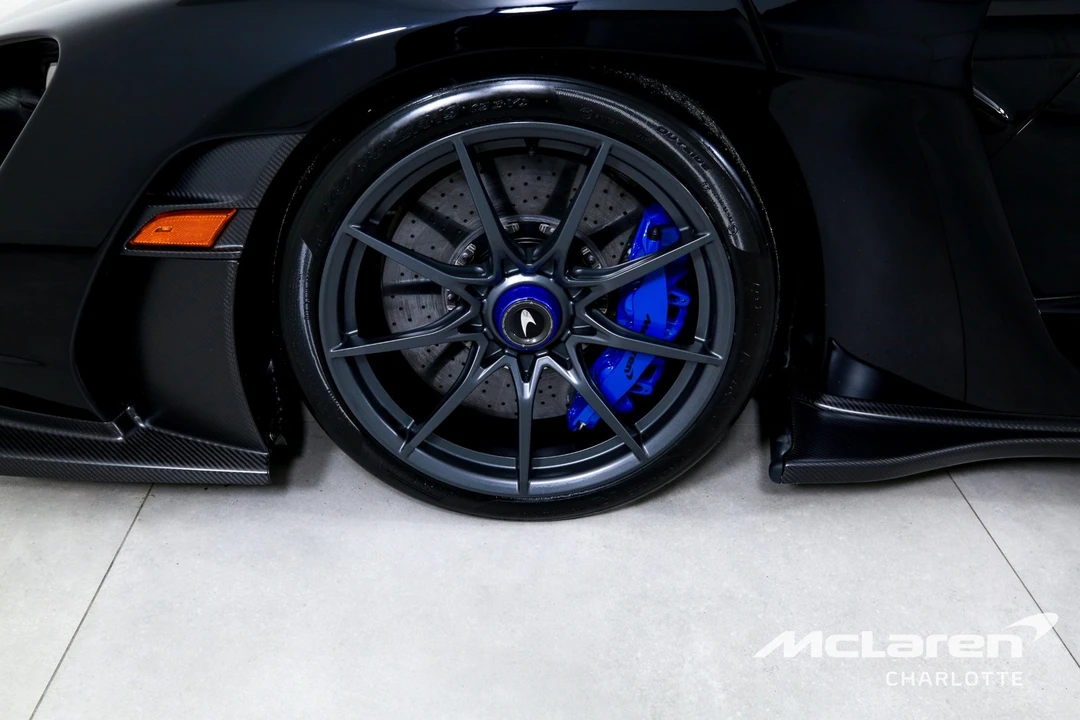 2019 McLaren Senna - Image 24 of 31