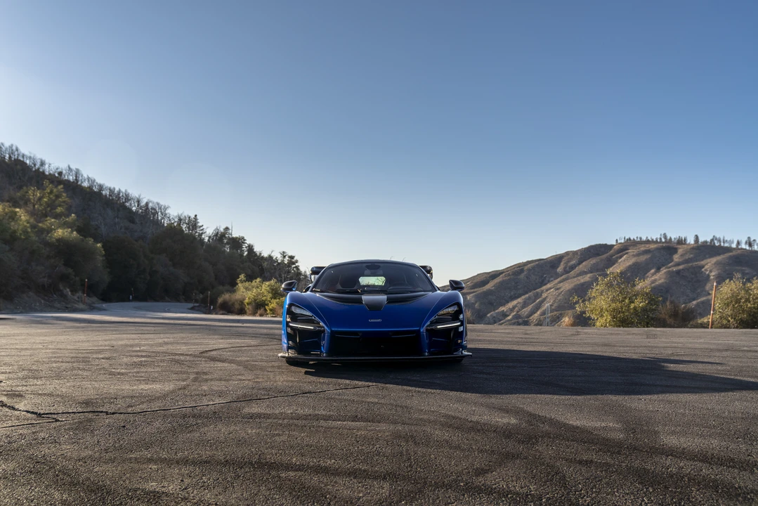 2019 McLaren Senna - Image 13 of 31