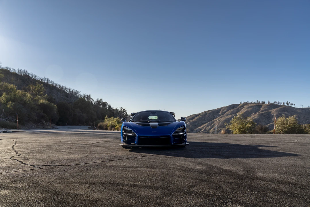 2019 McLaren Senna - Image 10 of 31