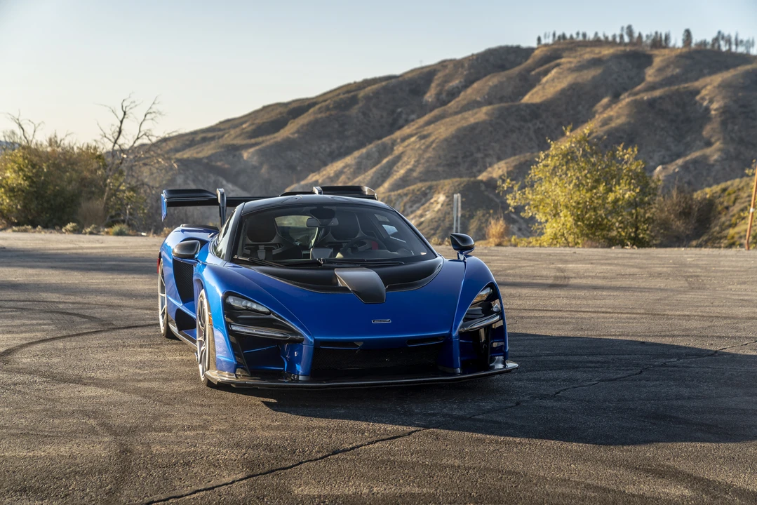 2019 McLaren Senna - Image 22 of 31