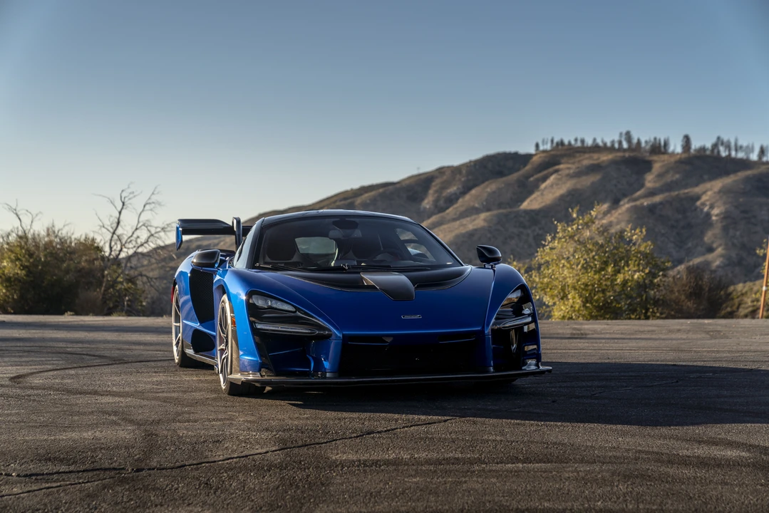 2019 McLaren Senna - Image 23 of 31