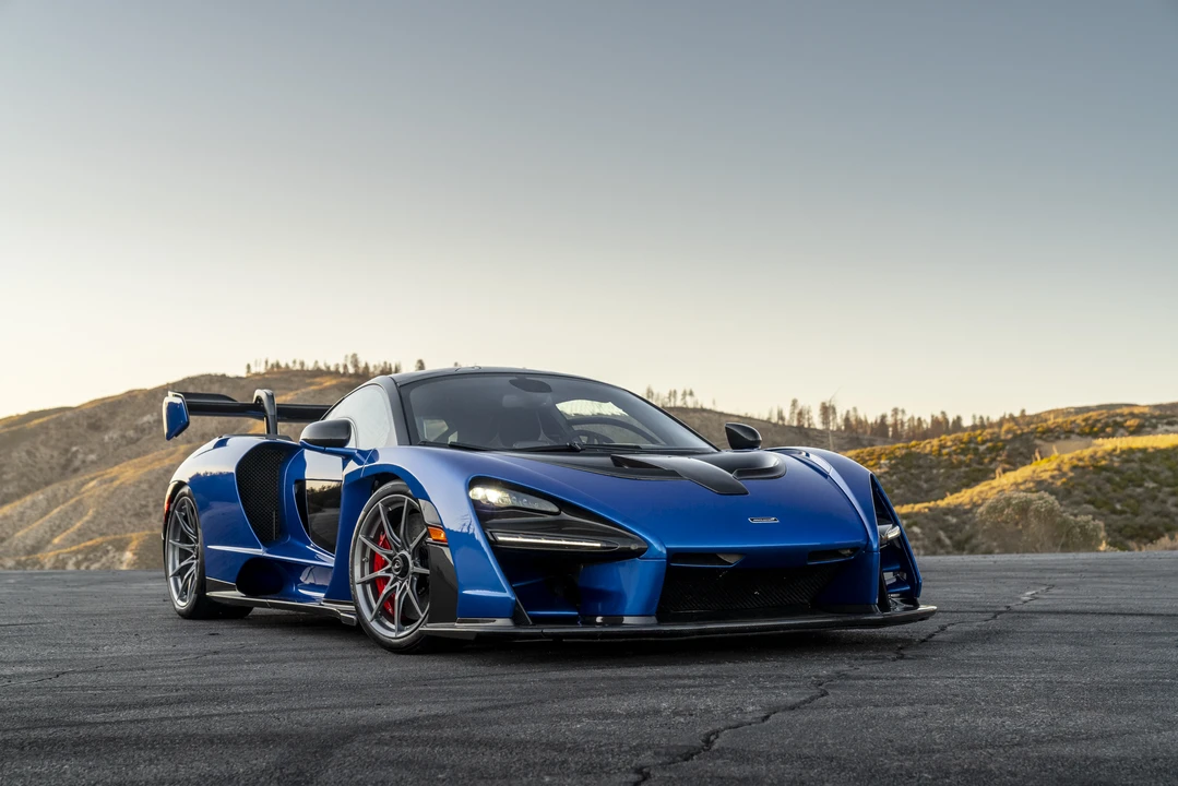 2019 McLaren Senna - Image 2 of 31