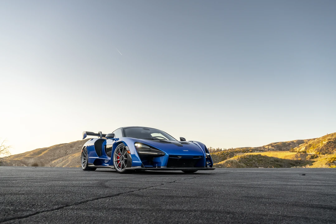 2019 McLaren Senna - Image 31 of 31