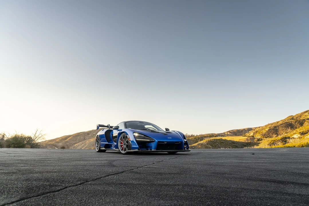 2019 McLaren Senna - Image 29 of 31