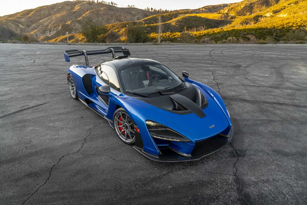 2019 McLaren Senna - Image 9 of 31