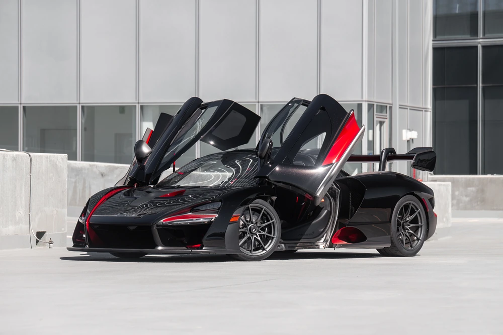 2019 McLaren Senna - Image 5 of 7