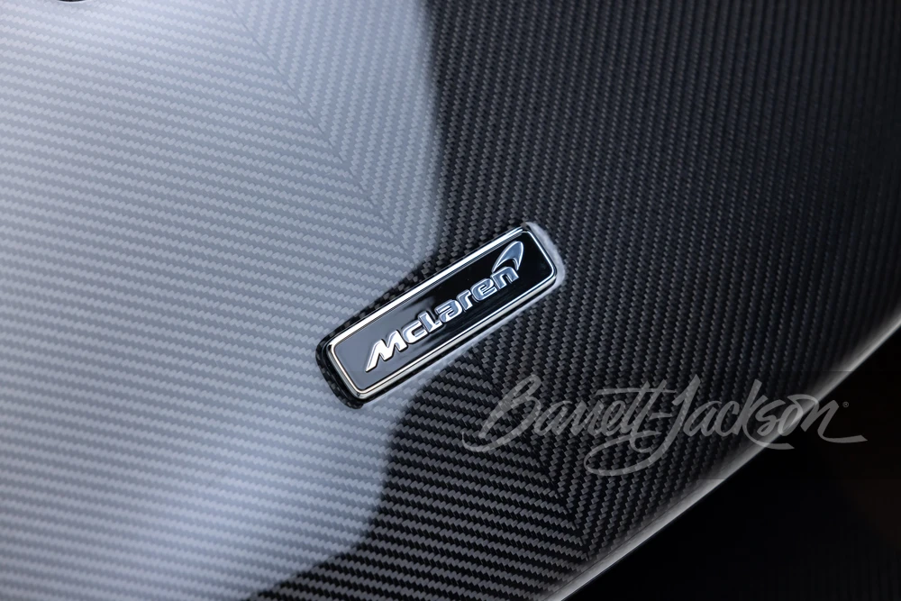 2019 McLaren Senna - Image 11 of 31