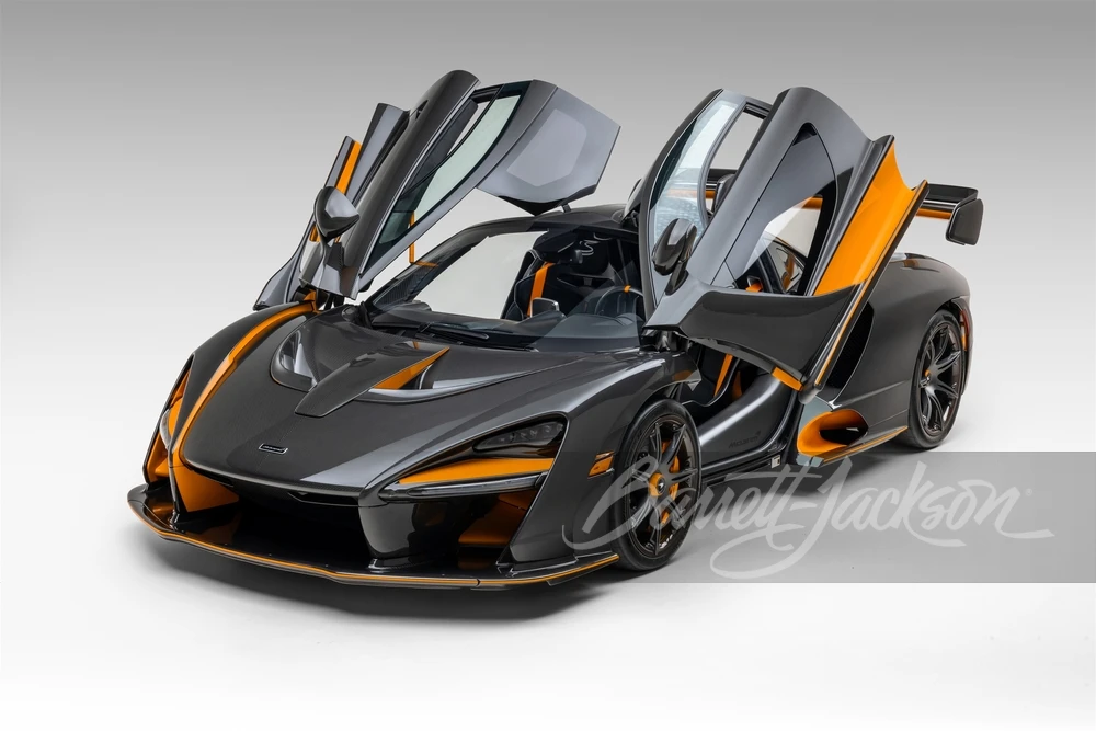 2019 McLaren Senna - Image 13 of 31