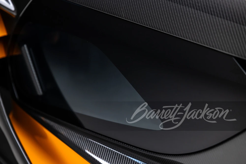 2019 McLaren Senna - Image 23 of 31