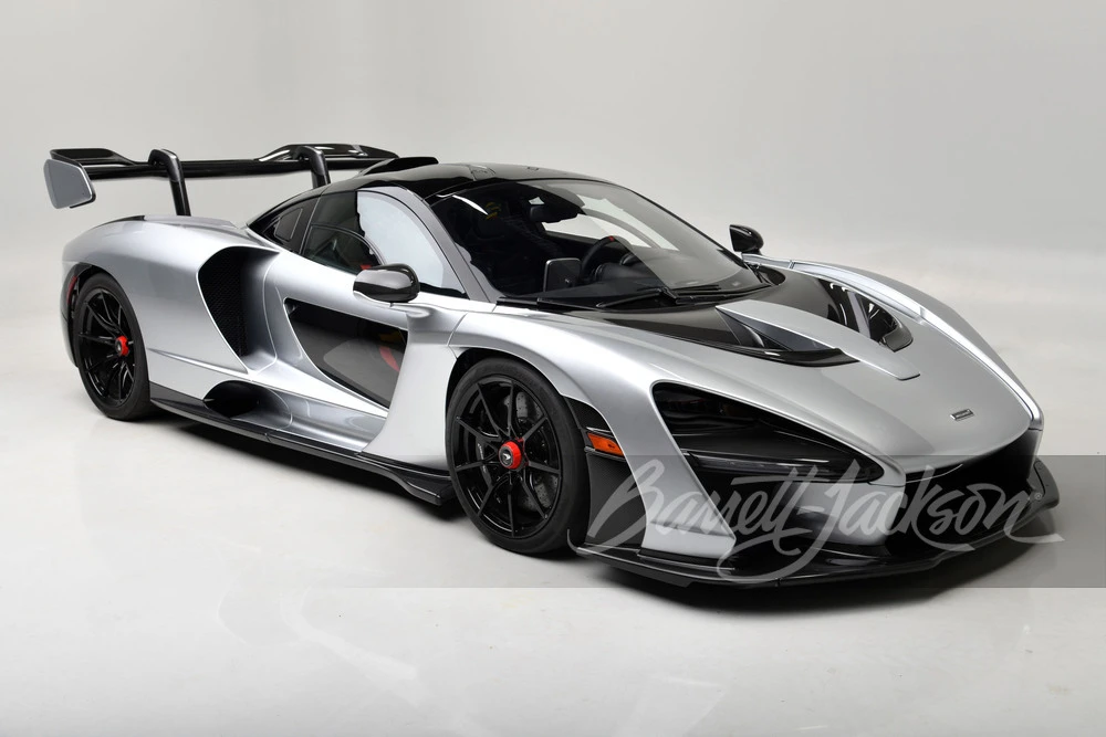 2019 McLaren Senna - Image 16 of 31