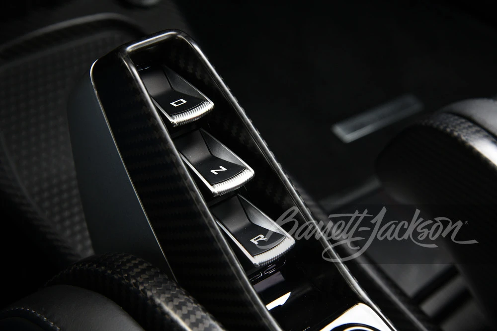 2019 McLaren Senna - Image 17 of 31