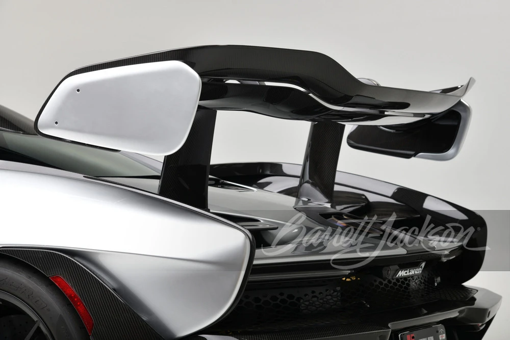 2019 McLaren Senna - Image 24 of 31