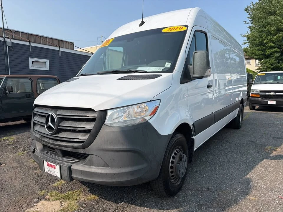 2019 Mercedes-Benz VS30 Sprinter - Image 3 of 9