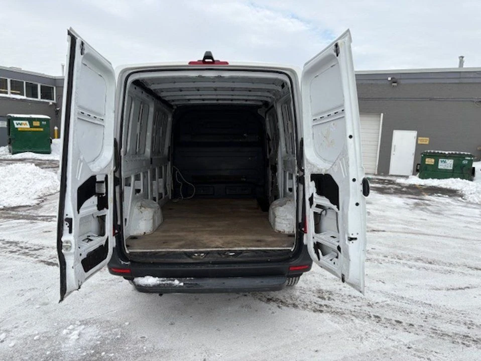 2019 Mercedes-Benz VS30 Sprinter - Image 3 of 19