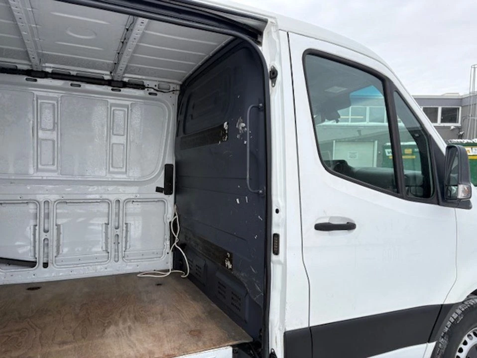 2019 Mercedes-Benz VS30 Sprinter - Image 5 of 19