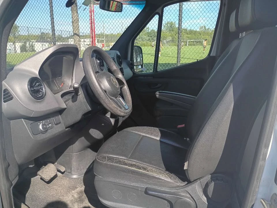 2019 Mercedes-Benz VS30 Sprinter - Image 4 of 8