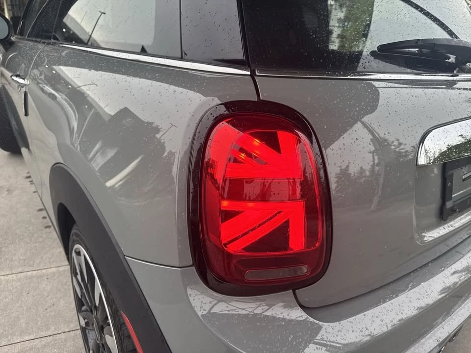 2019 Mini Mini Cooper S 3rd Gen - Image 5 of 15