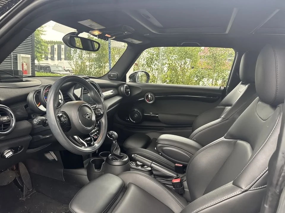 2019 Mini Mini Cooper S 3rd Gen - Image 6 of 15