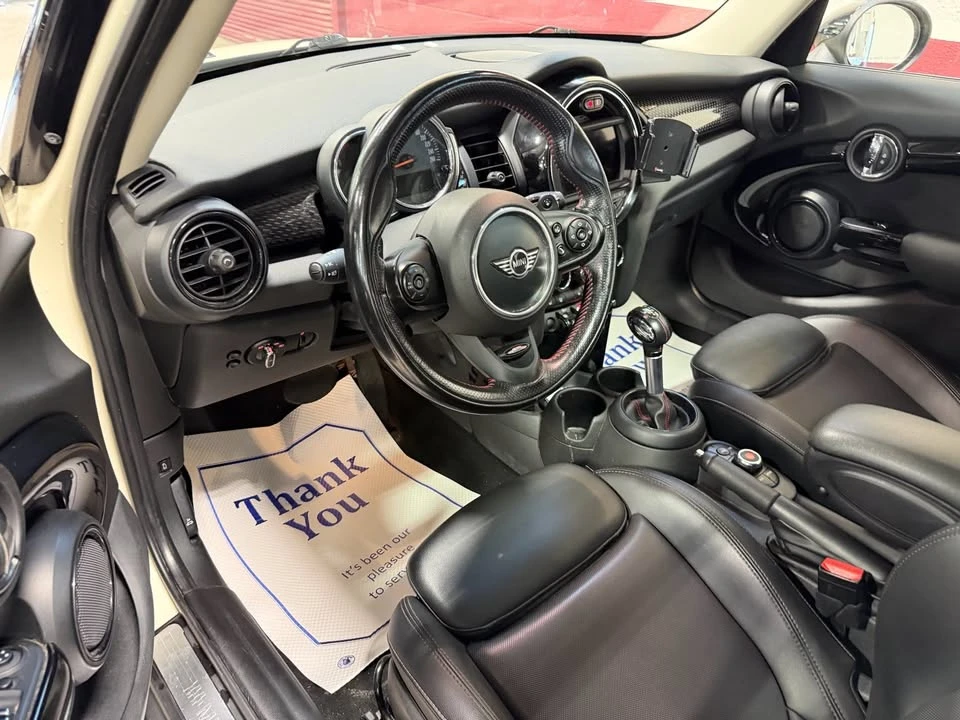 2019 Mini Mini Cooper S 3rd Gen - Image 9 of 18