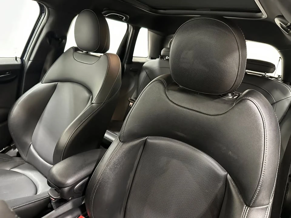 2019 Mini Mini Cooper S 3rd Gen - Image 11 of 20