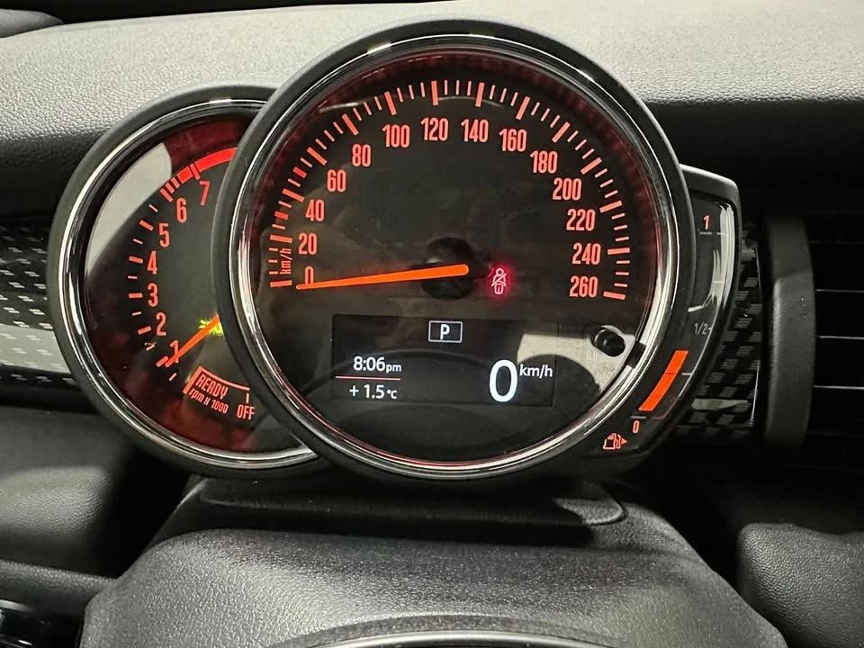 2019 Mini Mini Cooper S 3rd Gen - Image 17 of 20