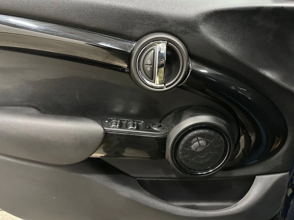 2019 Mini Mini Cooper S 3rd Gen - Image 13 of 20