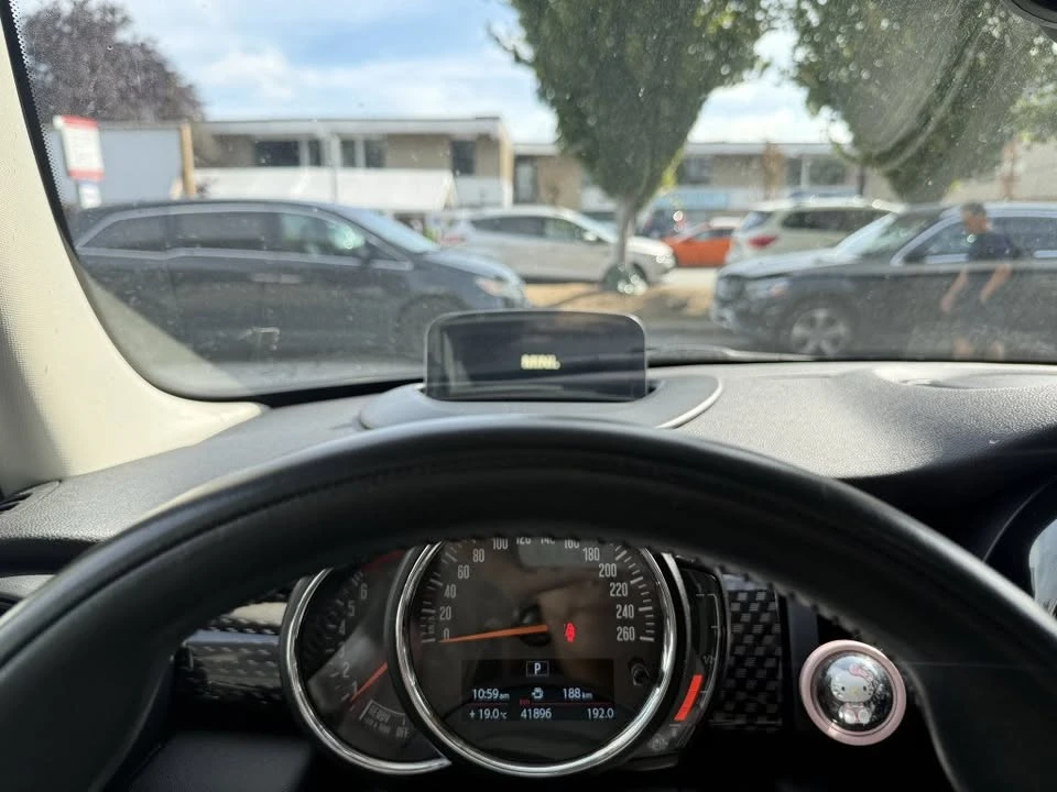 2019 Mini Mini Cooper S 3rd Gen - Image 8 of 11