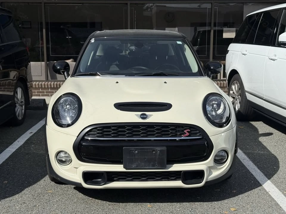 2019 Mini Mini Cooper S 3rd Gen - Image 4 of 11