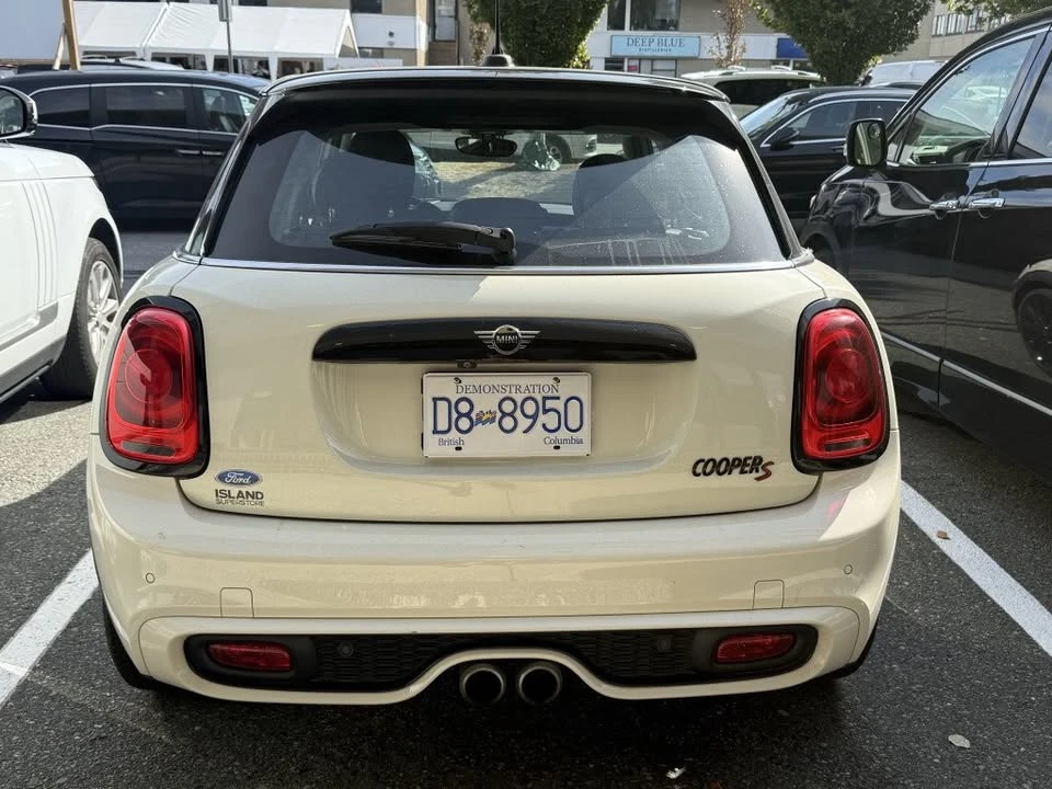 2019 Mini Mini Cooper S 3rd Gen - Image 5 of 11