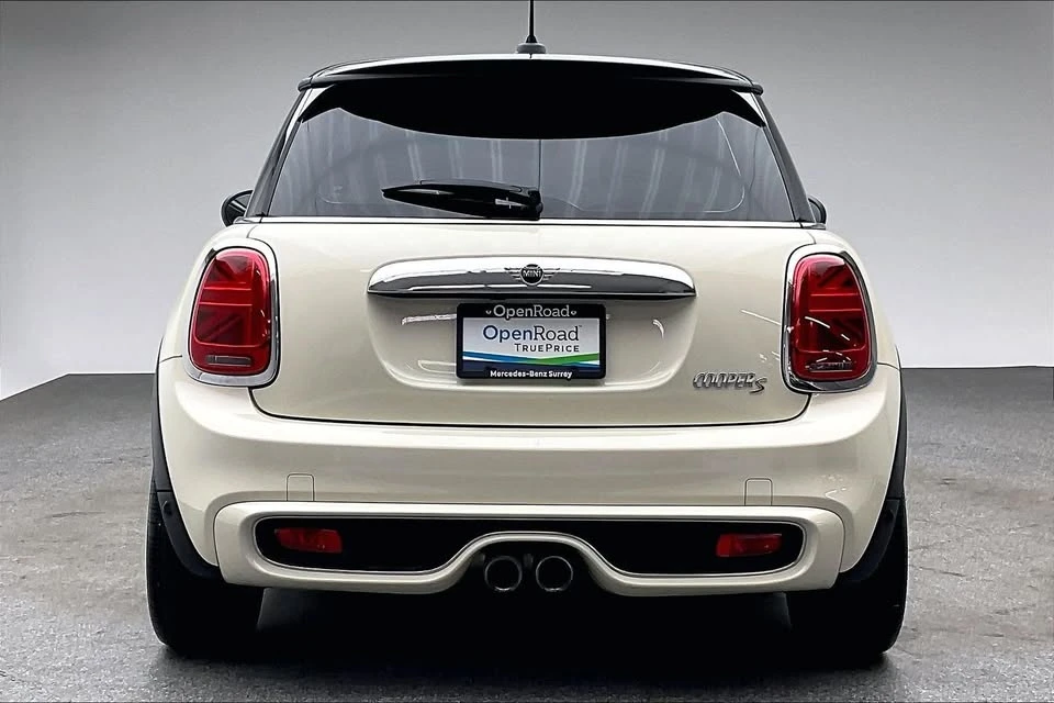 2019 Mini Mini Cooper S 3rd Gen - Image 5 of 19