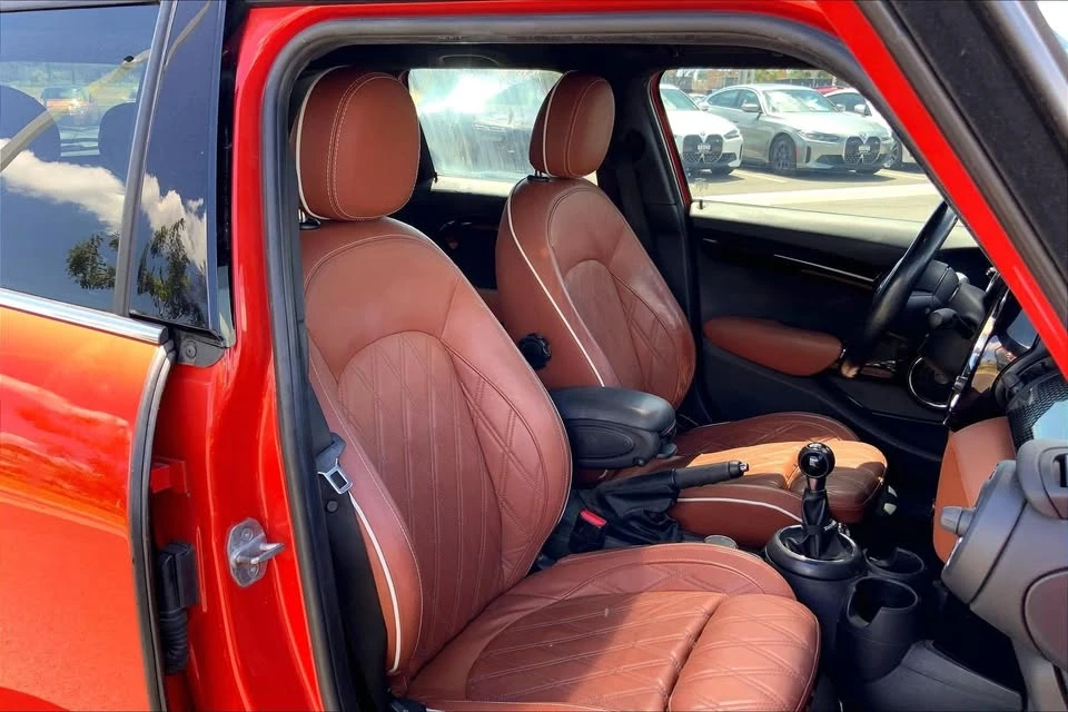 2019 Mini Mini Cooper S 3rd Gen - Image 4 of 6