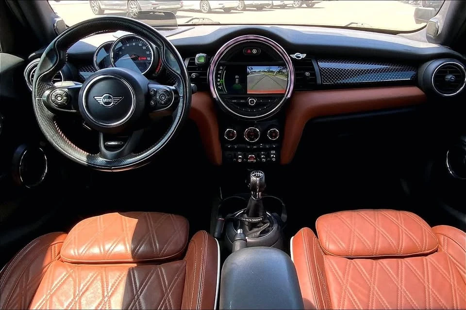 2019 Mini Mini Cooper S 3rd Gen - Image 5 of 6