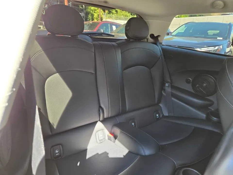 2019 Mini Mini Cooper S 3rd Gen - Image 6 of 13
