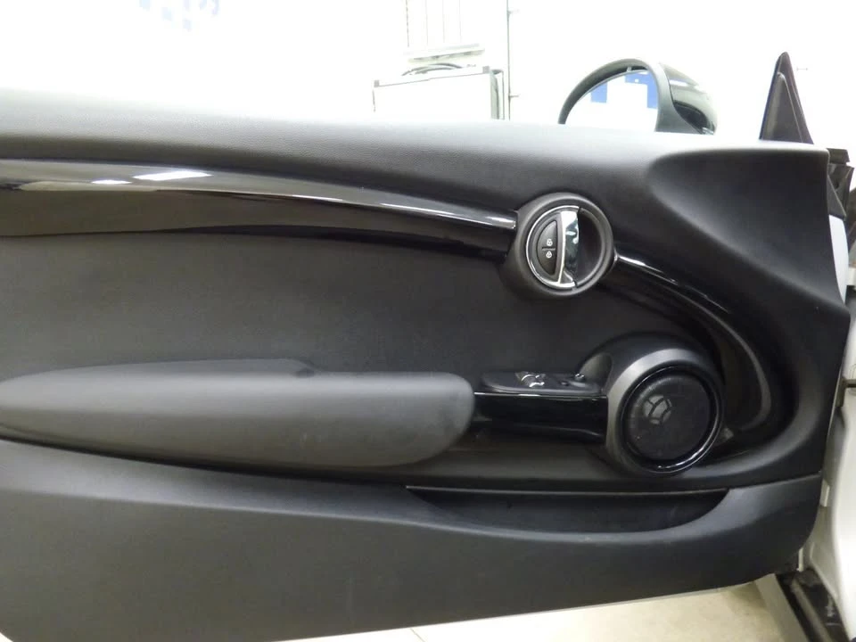2019 Mini Mini Cooper S 3rd Gen - Image 18 of 20