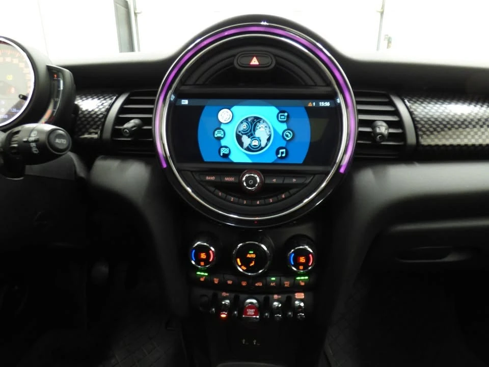 2019 Mini Mini Cooper S 3rd Gen - Image 8 of 20