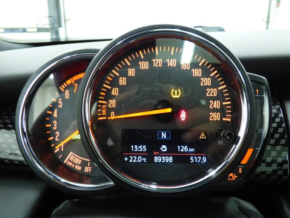 2019 Mini Mini Cooper S 3rd Gen - Image 7 of 20