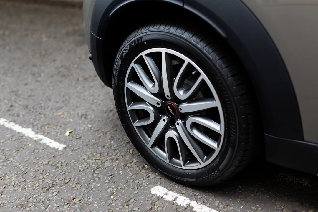 2019 Mini Countryman 2nd Gen - Image 24 of 31