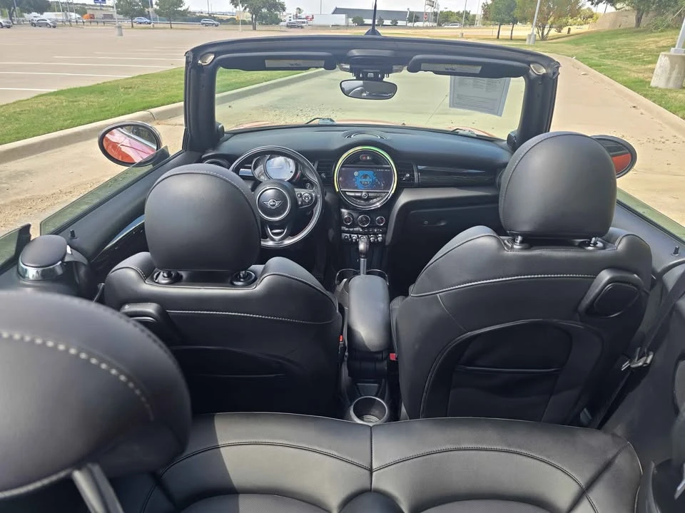 2019 Mini Mini Cooper S 3rd Gen - Image 11 of 16