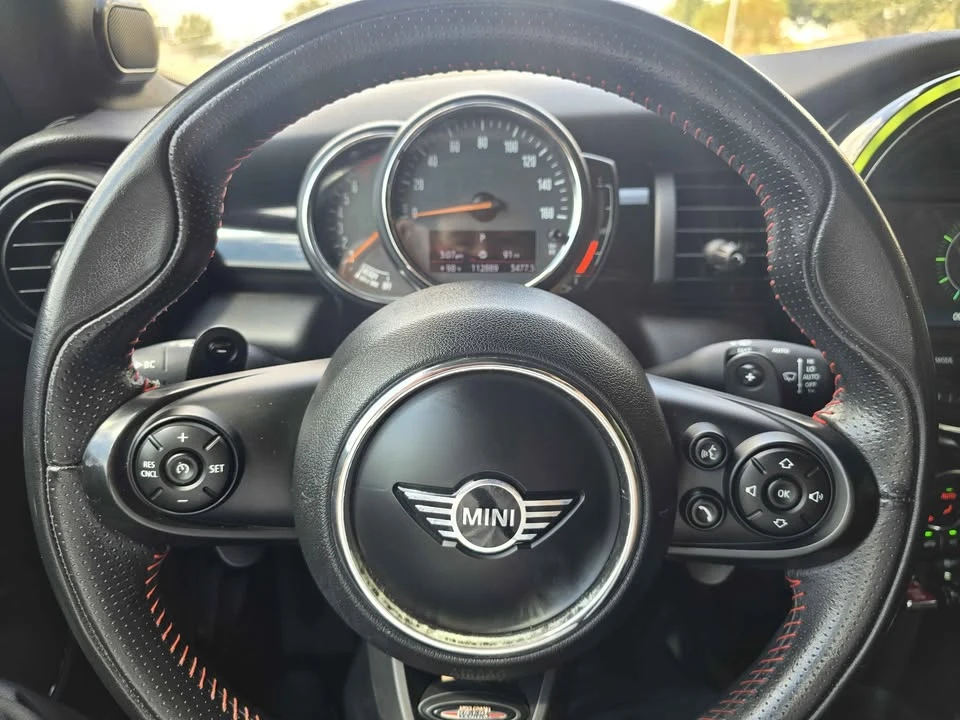 2019 Mini Mini Cooper S 3rd Gen - Image 14 of 16