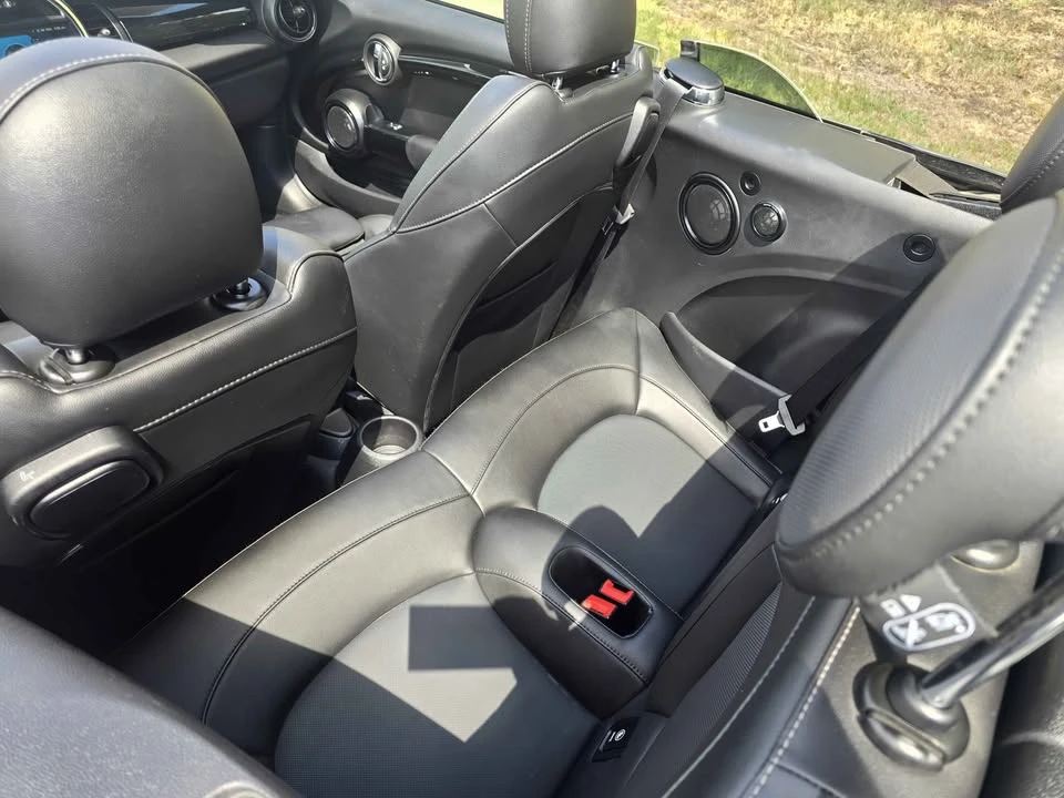 2019 Mini Mini Cooper S 3rd Gen - Image 12 of 16