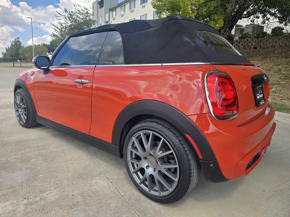 2019 Mini Mini Cooper S 3rd Gen - Image 7 of 16