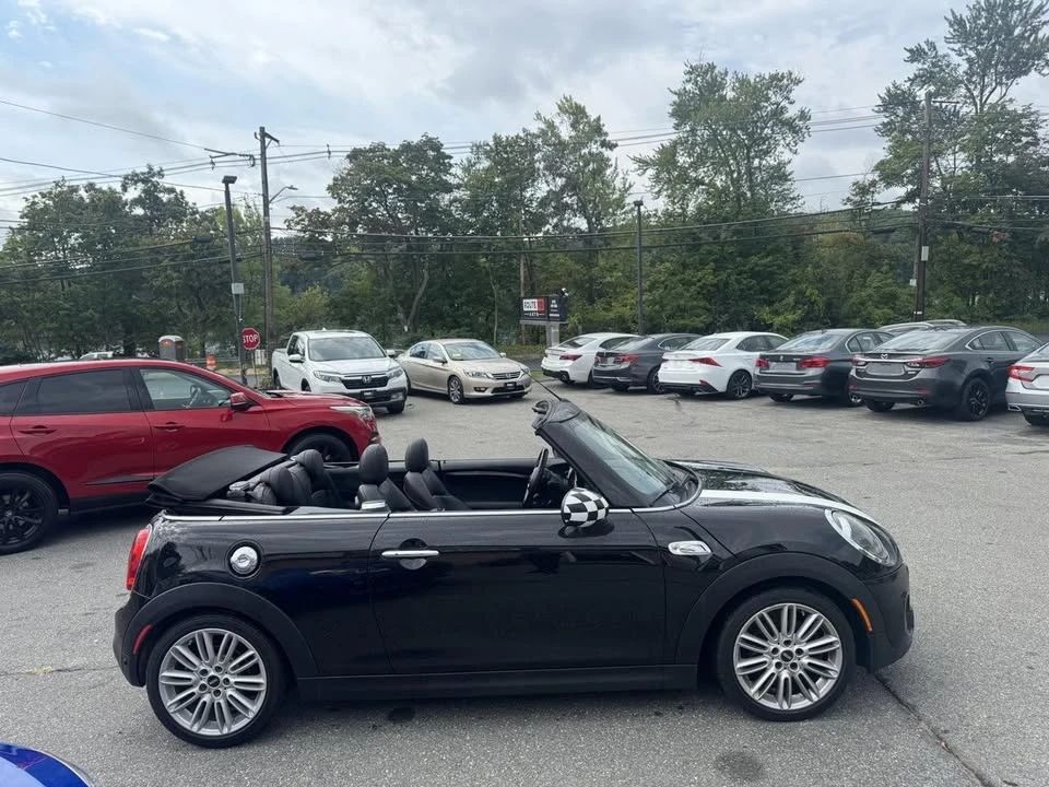 2019 Mini Mini Cooper S 3rd Gen - Image 5 of 16