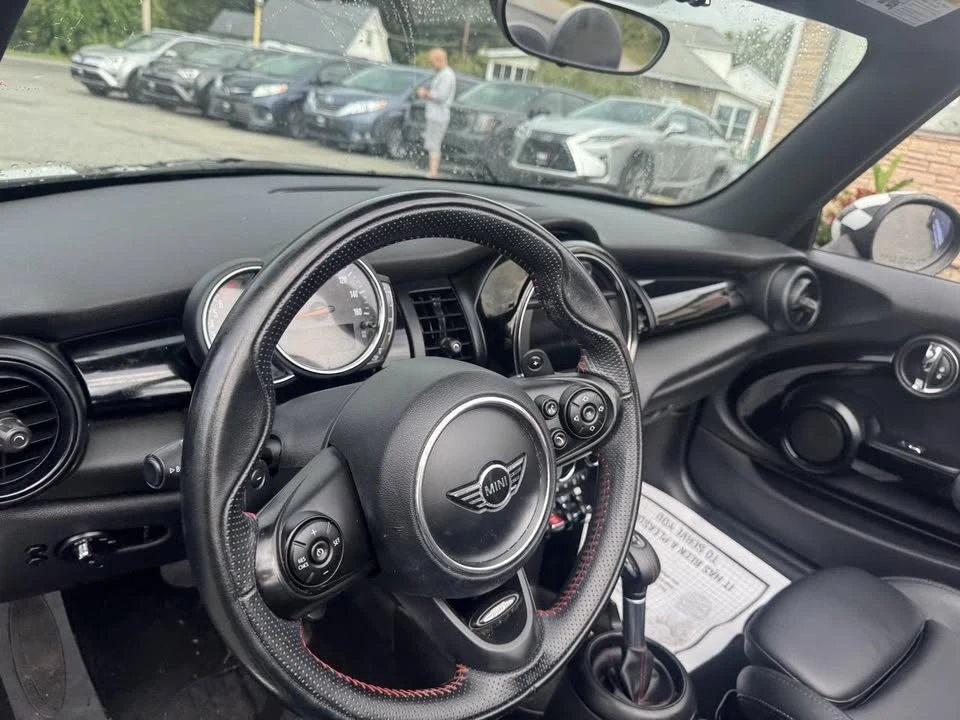 2019 Mini Mini Cooper S 3rd Gen - Image 12 of 16