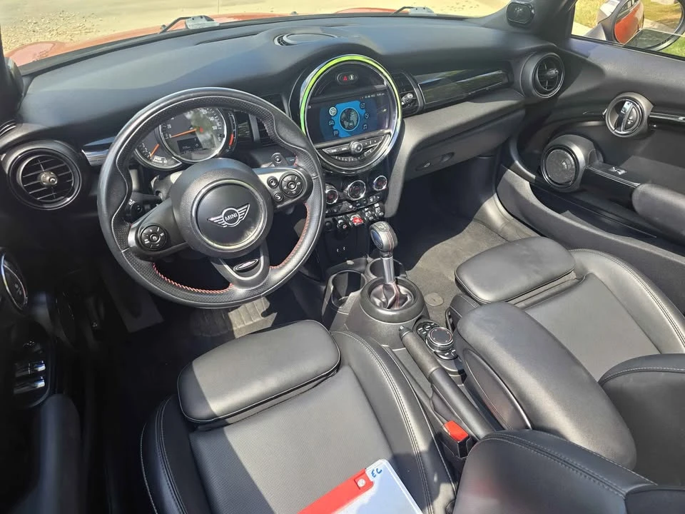 2019 Mini Mini Cooper S 3rd Gen - Image 13 of 16