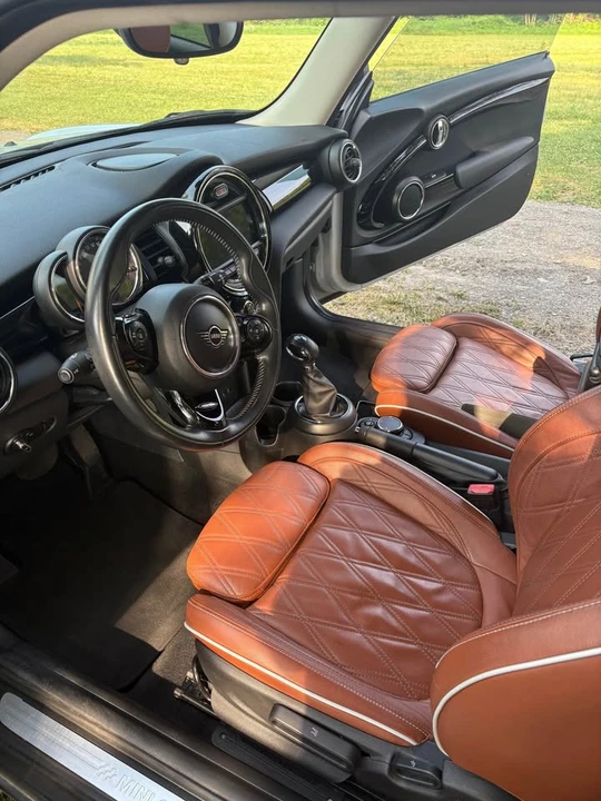 2019 Mini Mini 3rd Gen - Image 2 of 9
