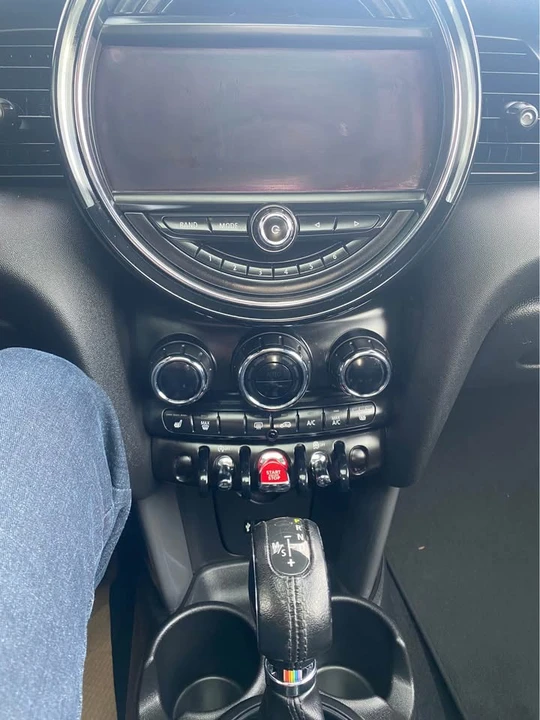 2019 Mini Mini 3rd Gen - Image 18 of 19